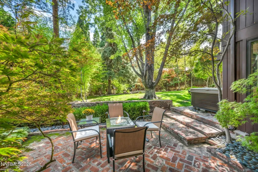 2040 Parkridge, Reno, Nevada 89509, 5 Bedrooms Bedrooms, ,4 BathroomsBathrooms,Residential,Residential,Parkridge,260004595