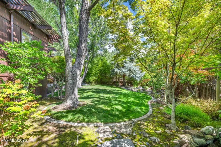 2040 Parkridge, Reno, Nevada 89509, 5 Bedrooms Bedrooms, ,4 BathroomsBathrooms,Residential,Residential,Parkridge,260004595