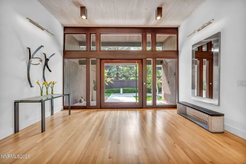 2040 Parkridge, Reno, Nevada 89509, 5 Bedrooms Bedrooms, ,4 BathroomsBathrooms,Residential,Residential,Parkridge,260004595