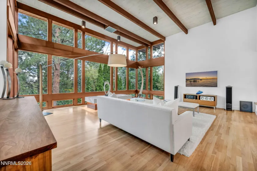 2040 Parkridge, Reno, Nevada 89509, 5 Bedrooms Bedrooms, ,4 BathroomsBathrooms,Residential,Residential,Parkridge,260004595