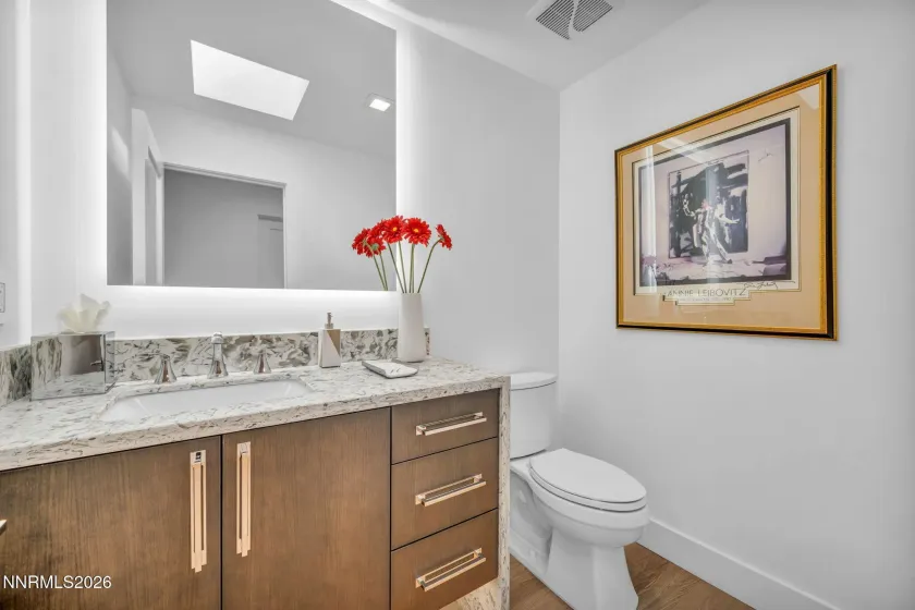 2040 Parkridge, Reno, Nevada 89509, 5 Bedrooms Bedrooms, ,4 BathroomsBathrooms,Residential,Residential,Parkridge,260004595