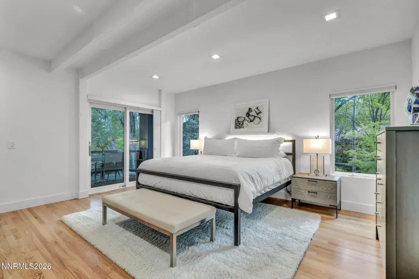 2040 Parkridge, Reno, Nevada 89509, 5 Bedrooms Bedrooms, ,4 BathroomsBathrooms,Residential,Residential,Parkridge,260004595