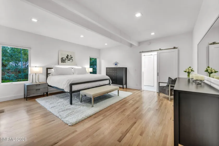 2040 Parkridge, Reno, Nevada 89509, 5 Bedrooms Bedrooms, ,4 BathroomsBathrooms,Residential,Residential,Parkridge,260004595