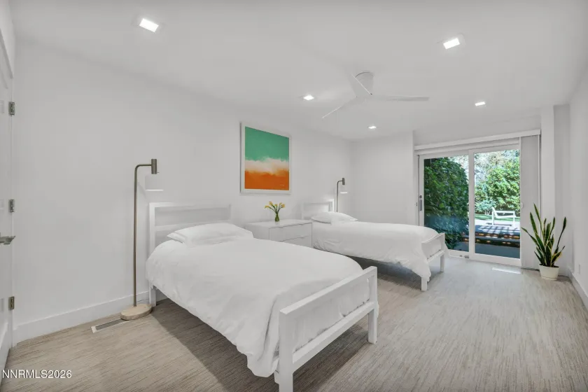 2040 Parkridge, Reno, Nevada 89509, 5 Bedrooms Bedrooms, ,4 BathroomsBathrooms,Residential,Residential,Parkridge,260004595