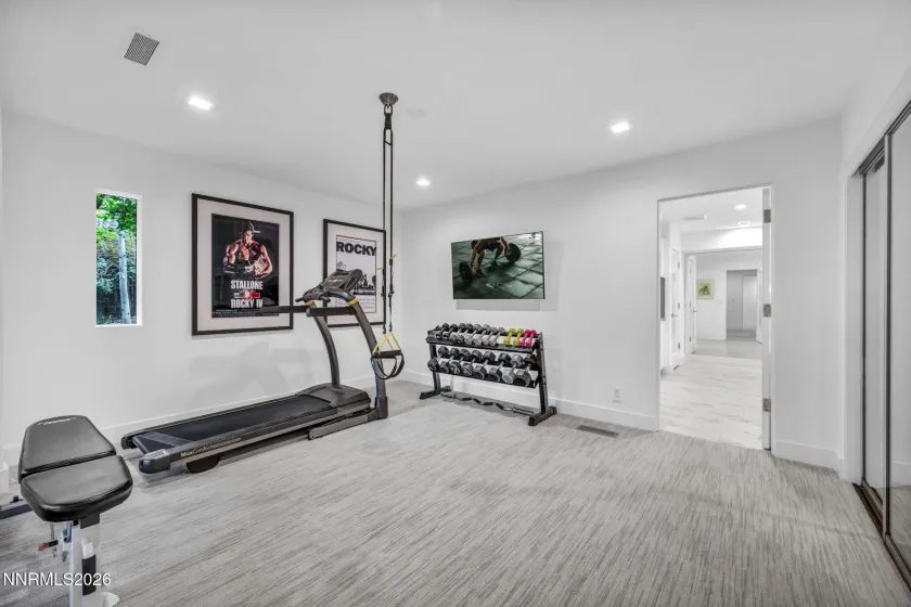 2040 Parkridge, Reno, Nevada 89509, 5 Bedrooms Bedrooms, ,4 BathroomsBathrooms,Residential,Residential,Parkridge,260004595