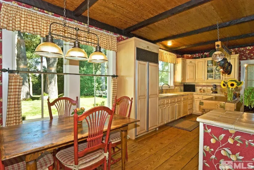 850 Sheridan, Gardnerville, Nevada 89460, 5 Bedrooms Bedrooms, ,3 BathroomsBathrooms,Residential,Residential,Sheridan,260004596