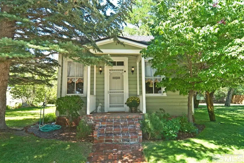 850 Sheridan, Gardnerville, Nevada 89460, 5 Bedrooms Bedrooms, ,3 BathroomsBathrooms,Residential,Residential,Sheridan,260004596