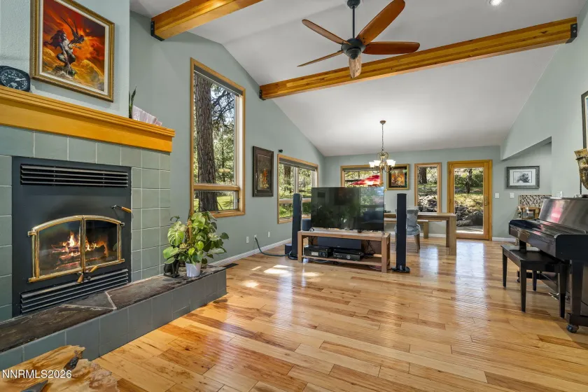 350 Yellow Pine, Reno, Nevada 89511, 4 Bedrooms Bedrooms, ,3 BathroomsBathrooms,Residential,Residential,Yellow Pine,260004597