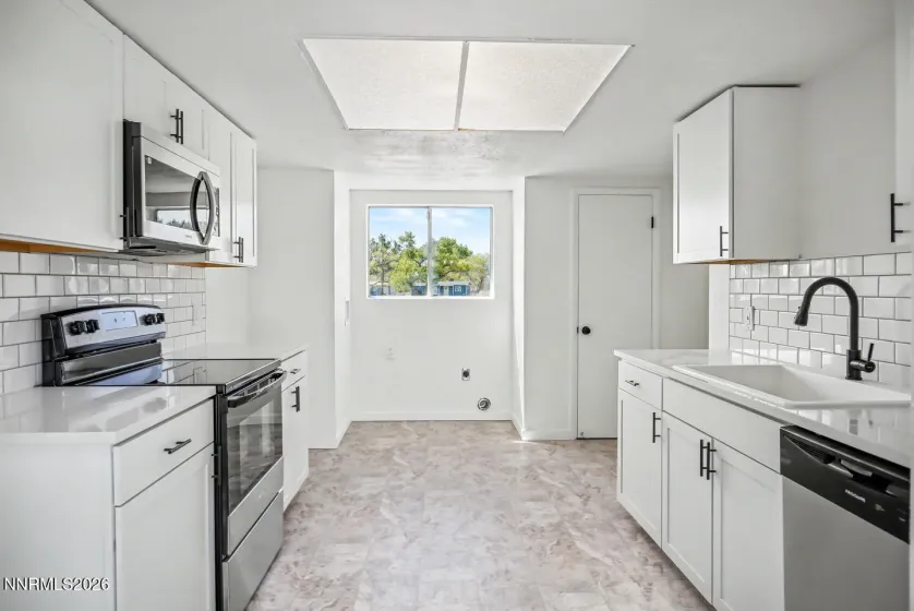 550 Wade, Fallon, Nevada 89406, 3 Bedrooms Bedrooms, ,2 BathroomsBathrooms,Residential,Residential,Wade,260004599