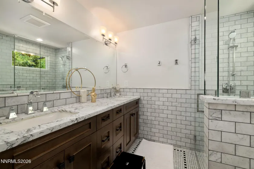 1200 Joshua, Reno, Nevada 89509, 4 Bedrooms Bedrooms, ,2 BathroomsBathrooms,Residential,Residential,Joshua,260004598