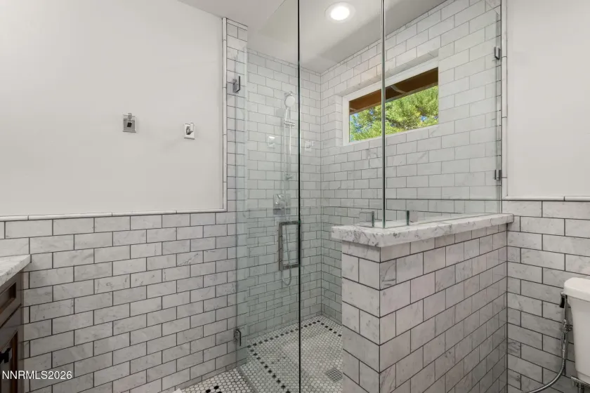 1200 Joshua, Reno, Nevada 89509, 4 Bedrooms Bedrooms, ,2 BathroomsBathrooms,Residential,Residential,Joshua,260004598