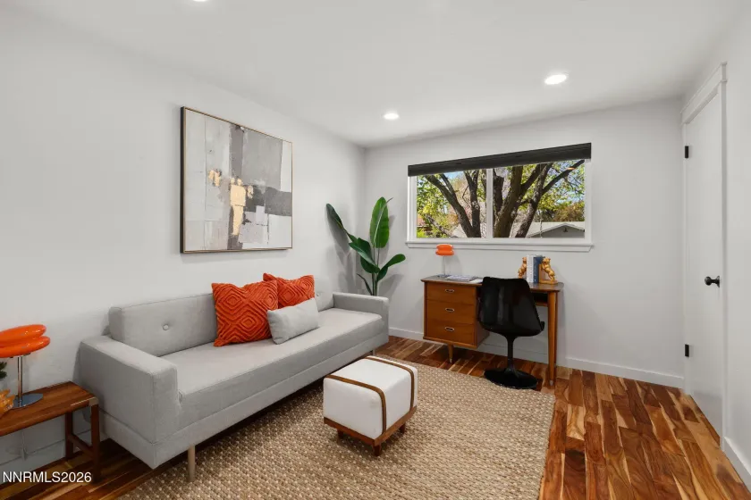 1200 Joshua, Reno, Nevada 89509, 4 Bedrooms Bedrooms, ,2 BathroomsBathrooms,Residential,Residential,Joshua,260004598