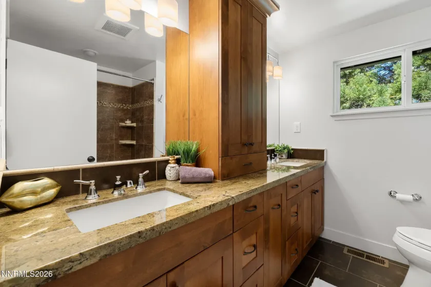 1200 Joshua, Reno, Nevada 89509, 4 Bedrooms Bedrooms, ,2 BathroomsBathrooms,Residential,Residential,Joshua,260004598