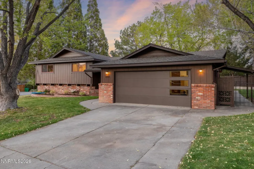 1200 Joshua, Reno, Nevada 89509, 4 Bedrooms Bedrooms, ,2 BathroomsBathrooms,Residential,Residential,Joshua,260004598