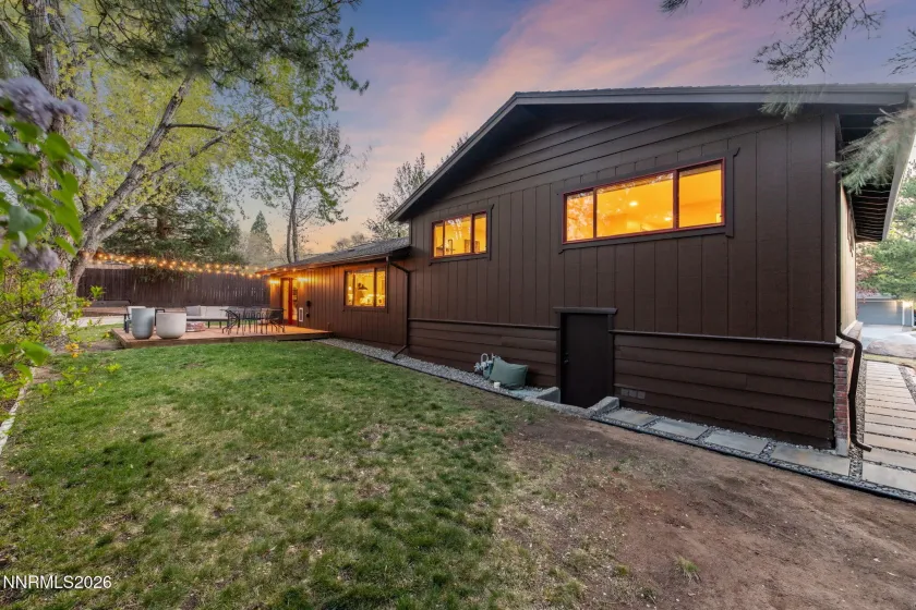 1200 Joshua, Reno, Nevada 89509, 4 Bedrooms Bedrooms, ,2 BathroomsBathrooms,Residential,Residential,Joshua,260004598