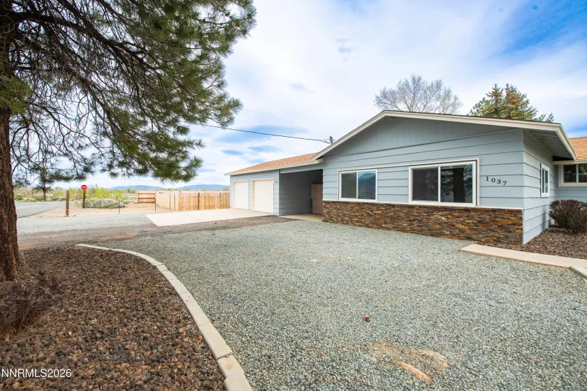 1037 Wagon Wheel, Gardnerville, Nevada 89460, 4 Bedrooms Bedrooms, ,2 BathroomsBathrooms,Residential,Residential,Wagon Wheel,260004600