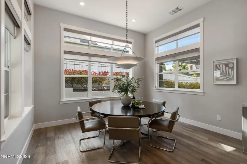 6101 Pleasant Oak, Reno, Nevada 89511, 4 Bedrooms Bedrooms, ,5 BathroomsBathrooms,Residential,Residential,Pleasant Oak,260004604