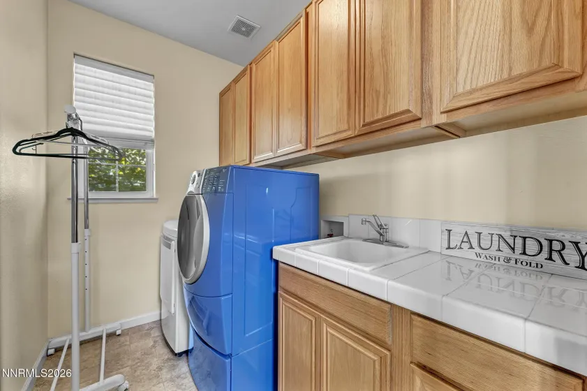 4160 Mystery, Sparks, Nevada 89436, 4 Bedrooms Bedrooms, ,3 BathroomsBathrooms,Residential,Residential,Mystery,260004567