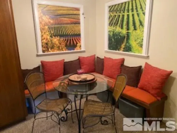 2955 Lakeside, Reno, Nevada 89509, 1 Bedroom Bedrooms, ,1 BathroomBathrooms,Residential,Residential,Lakeside,260004566