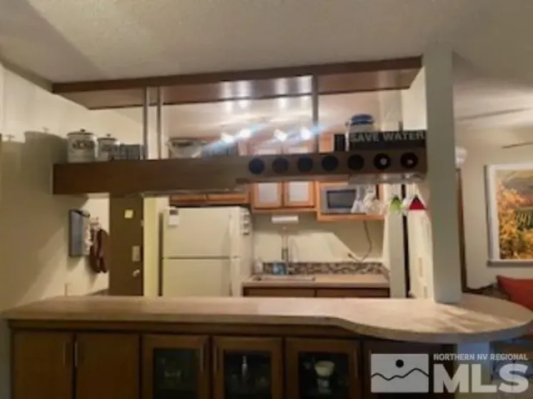 2955 Lakeside, Reno, Nevada 89509, 1 Bedroom Bedrooms, ,1 BathroomBathrooms,Residential,Residential,Lakeside,260004566