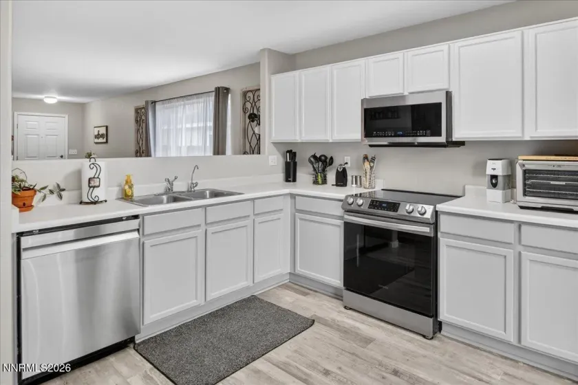 7449 Hebrides, Reno, Nevada 89506, 3 Bedrooms Bedrooms, ,2 BathroomsBathrooms,Residential,Residential,Hebrides,260004568