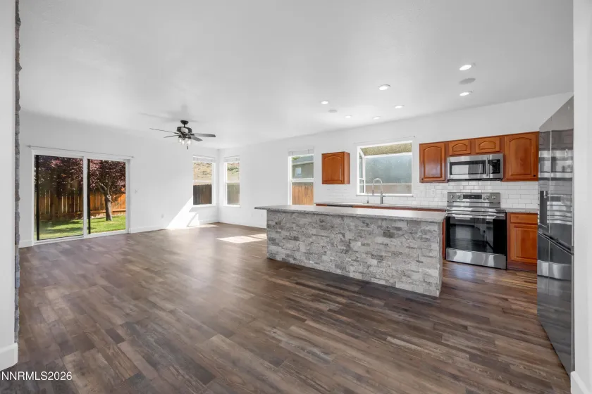 2926 Nashua, Sparks, Nevada 89436, 3 Bedrooms Bedrooms, ,3 BathroomsBathrooms,Residential,Residential,Nashua,260004572
