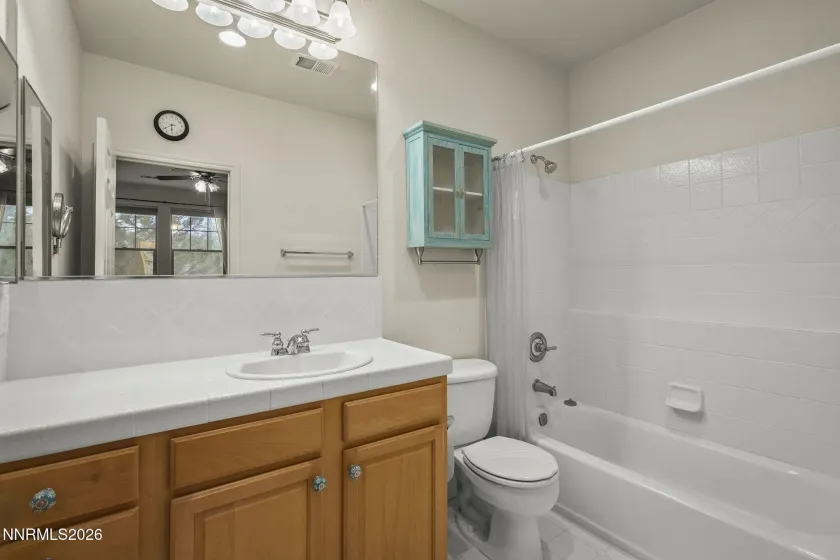 6516 Aston, Sparks, Nevada 89436, 3 Bedrooms Bedrooms, ,4 BathroomsBathrooms,Residential,Residential,Aston,260004573