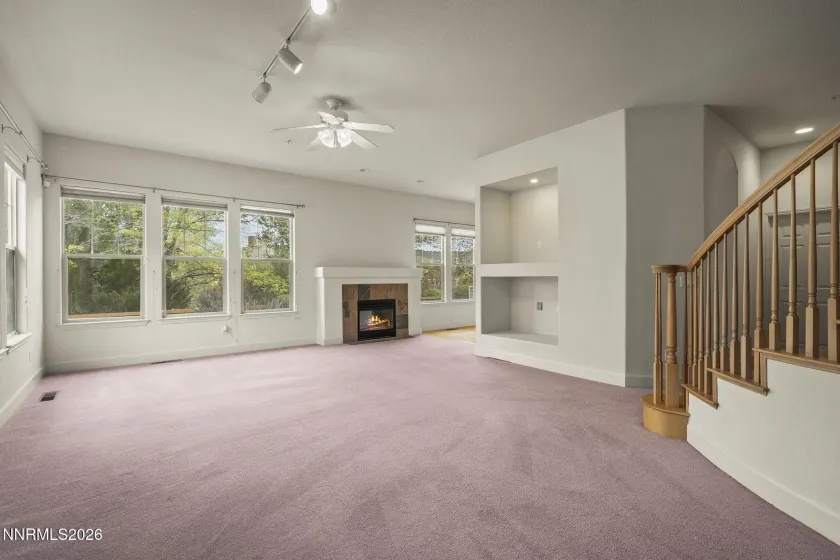 6516 Aston, Sparks, Nevada 89436, 3 Bedrooms Bedrooms, ,4 BathroomsBathrooms,Residential,Residential,Aston,260004573