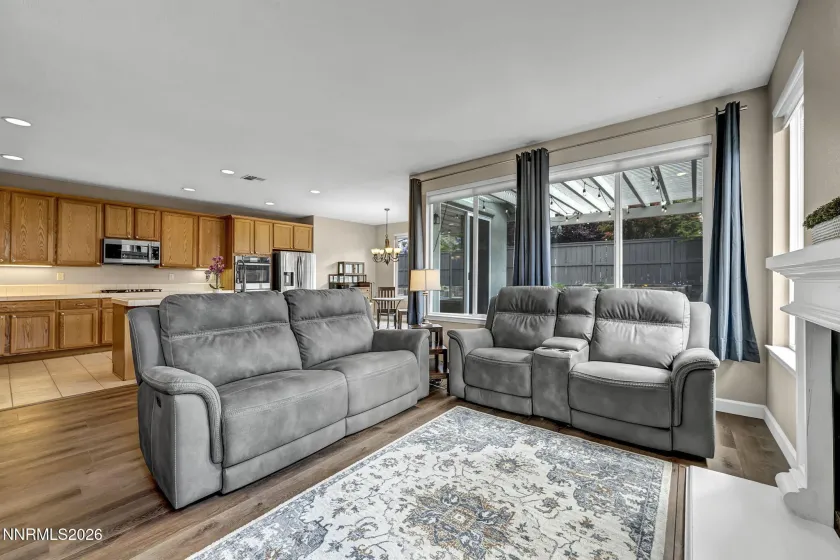 14010 Welsh Mountain, Reno, Nevada 89521, 4 Bedrooms Bedrooms, ,2 BathroomsBathrooms,Residential,Residential,Welsh Mountain,260004576