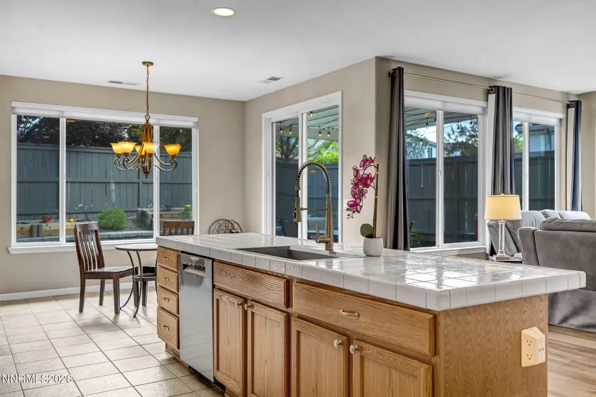 14010 Welsh Mountain, Reno, Nevada 89521, 4 Bedrooms Bedrooms, ,2 BathroomsBathrooms,Residential,Residential,Welsh Mountain,260004576