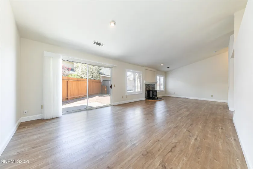 1797 Linden, Minden, Nevada 89423, 3 Bedrooms Bedrooms, ,2 BathroomsBathrooms,Residential,Residential,Linden,260004577