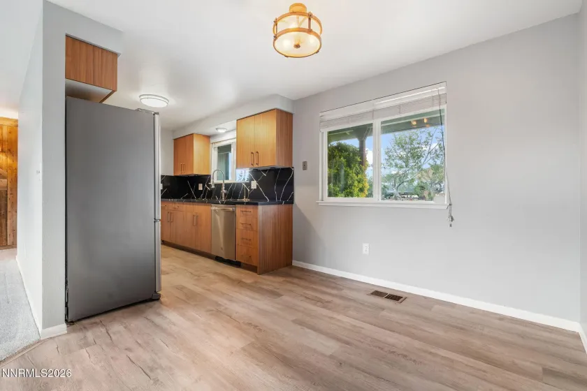 2255 Dakota, Reno, Nevada 89506, 3 Bedrooms Bedrooms, ,2 BathroomsBathrooms,Residential,Residential,Dakota,260004579