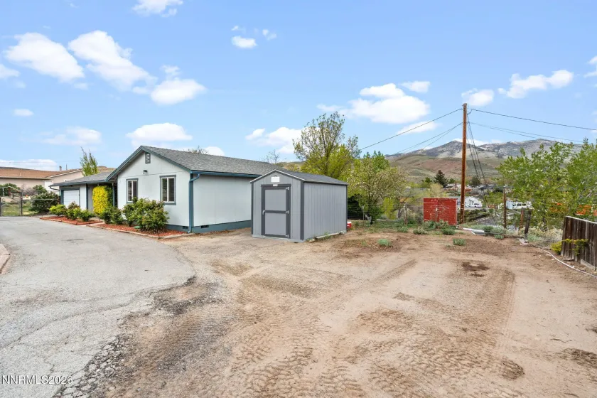 2255 Dakota, Reno, Nevada 89506, 3 Bedrooms Bedrooms, ,2 BathroomsBathrooms,Residential,Residential,Dakota,260004579
