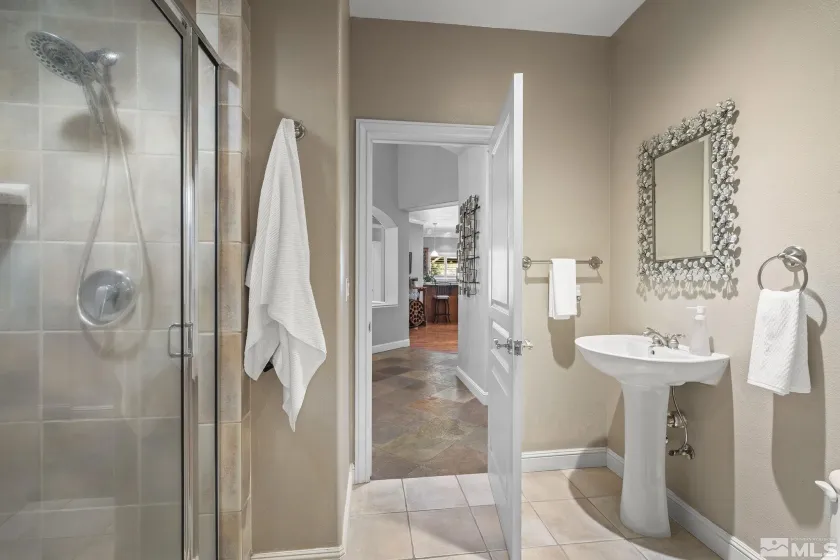 1203 Kachina, Reno, Nevada 89511, 3 Bedrooms Bedrooms, ,3 BathroomsBathrooms,Residential,Residential,Kachina,260004578