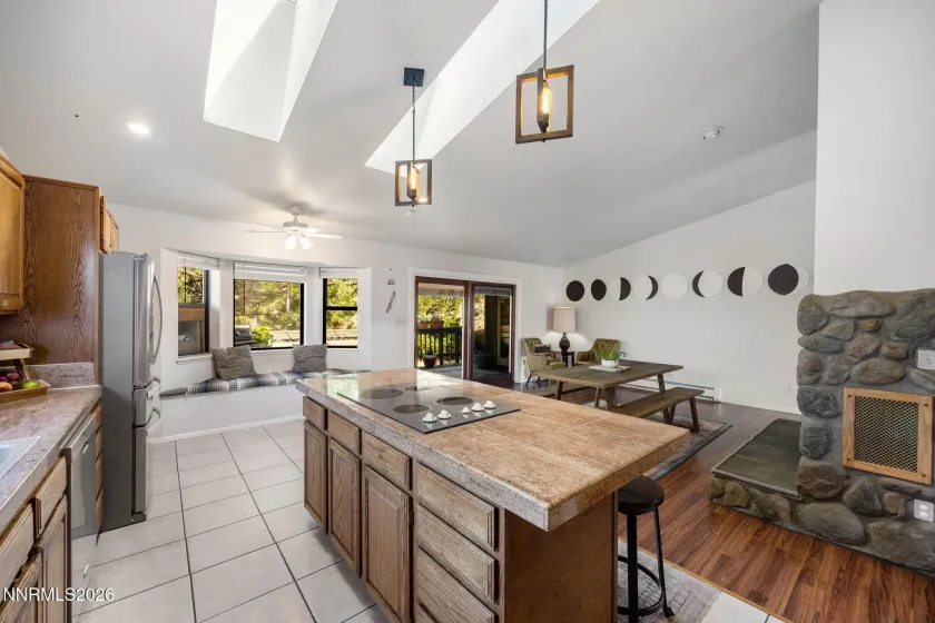 8455 Doretta, Reno, Nevada 89523, 3 Bedrooms Bedrooms, ,3 BathroomsBathrooms,Residential,Residential,Doretta,260004580