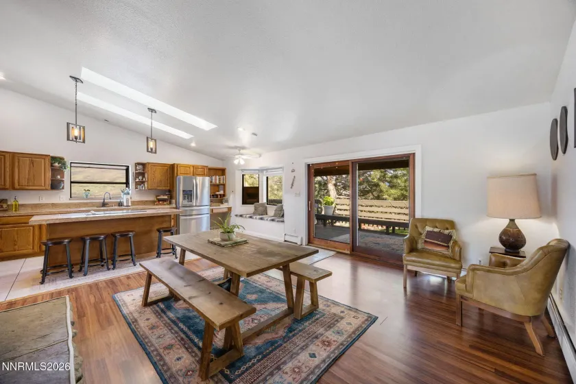 8455 Doretta, Reno, Nevada 89523, 3 Bedrooms Bedrooms, ,3 BathroomsBathrooms,Residential,Residential,Doretta,260004580