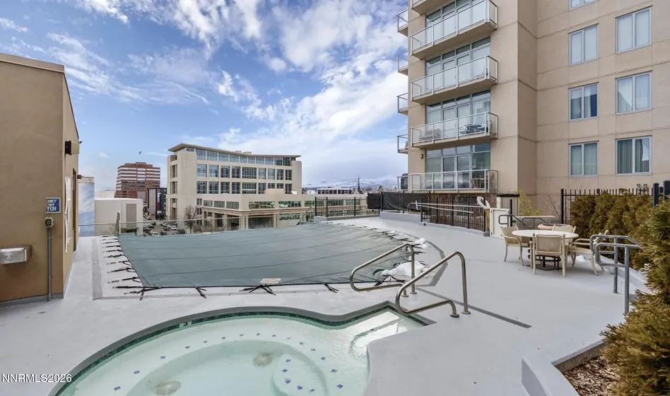 50 Sierra, Reno, Nevada 89501, 1 Bedroom Bedrooms, ,1 BathroomBathrooms,Residential,Residential,Sierra,260004605