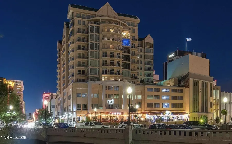 50 Sierra, Reno, Nevada 89501, 1 Bedroom Bedrooms, ,1 BathroomBathrooms,Residential,Residential,Sierra,260004605