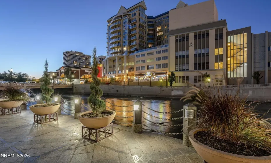 50 Sierra, Reno, Nevada 89501, 1 Bedroom Bedrooms, ,1 BathroomBathrooms,Residential,Residential,Sierra,260004605