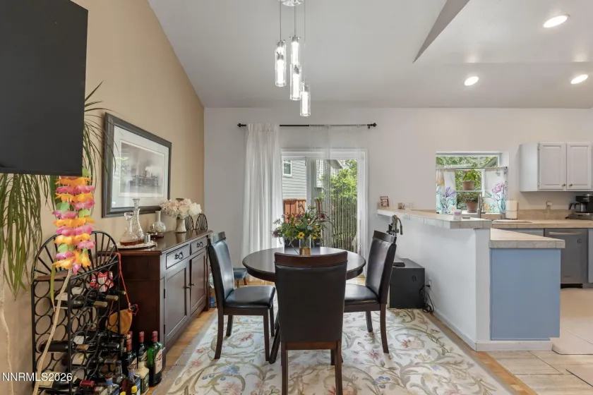 3288 Alum Creek, Reno, Nevada 89509, 3 Bedrooms Bedrooms, ,2 BathroomsBathrooms,Residential,Residential,Alum Creek,260004608