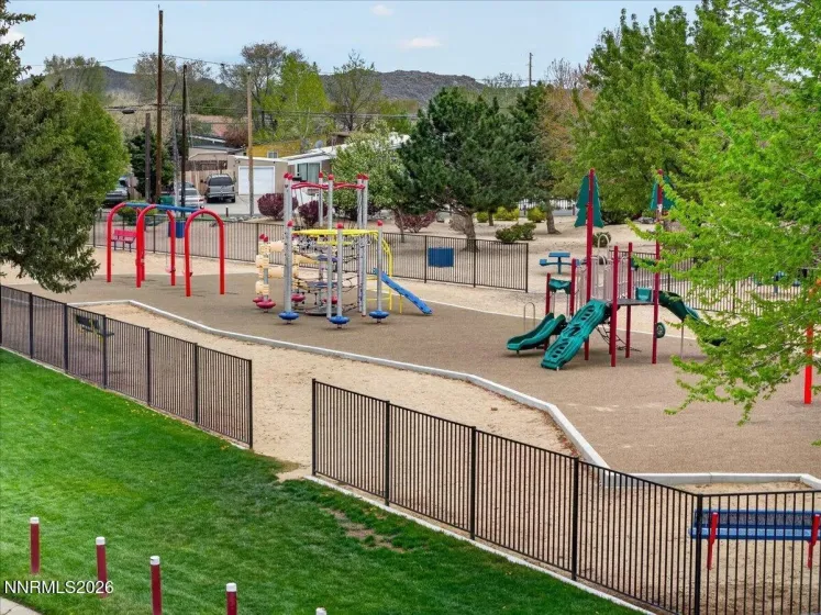 12323 Rocky Mountain, Reno, Nevada 89506, 2 Bedrooms Bedrooms, ,1 BathroomBathrooms,Residential,Residential,Rocky Mountain,260004610