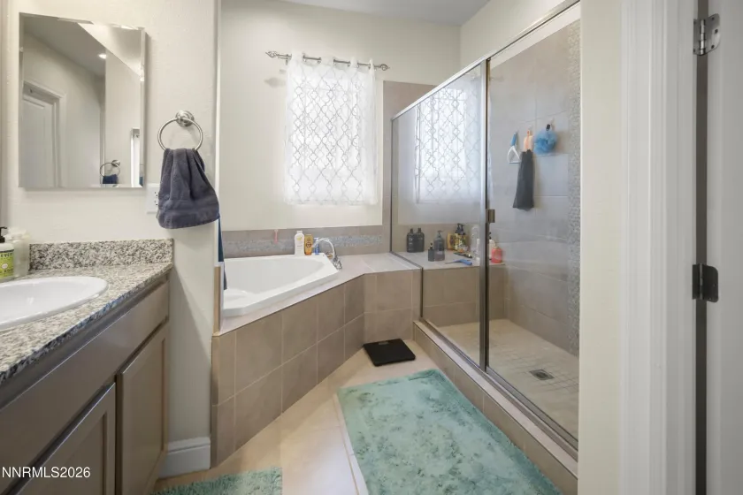 690 Rose, Fernley, Nevada 89408, 4 Bedrooms Bedrooms, ,3 BathroomsBathrooms,Residential,Residential,Rose,260004613