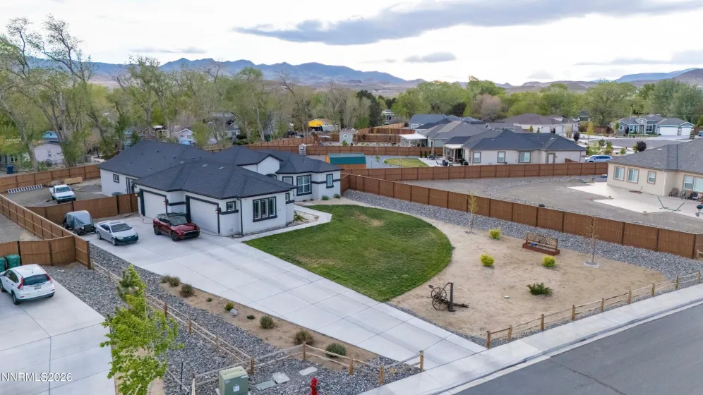 690 Rose, Fernley, Nevada 89408, 4 Bedrooms Bedrooms, ,3 BathroomsBathrooms,Residential,Residential,Rose,260004613