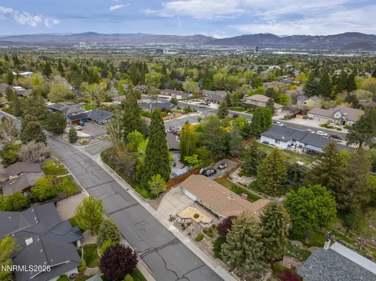 2680 Solari, Reno, Nevada 89509, 3 Bedrooms Bedrooms, ,2 BathroomsBathrooms,Residential,Residential,Solari,260004612