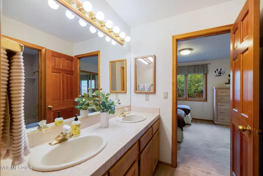 4350 Interlaken, Reno, Nevada 89509, 4 Bedrooms Bedrooms, ,4 BathroomsBathrooms,Residential,Residential,Interlaken,260004611