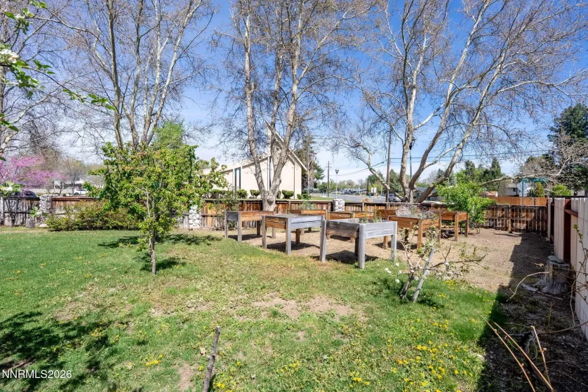 4350 Interlaken, Reno, Nevada 89509, 4 Bedrooms Bedrooms, ,4 BathroomsBathrooms,Residential,Residential,Interlaken,260004611