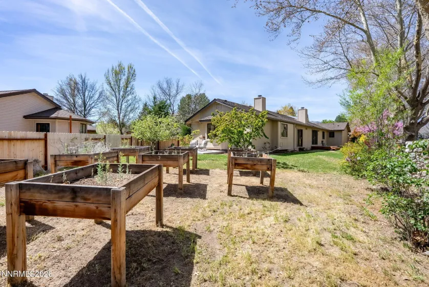 4350 Interlaken, Reno, Nevada 89509, 4 Bedrooms Bedrooms, ,4 BathroomsBathrooms,Residential,Residential,Interlaken,260004611