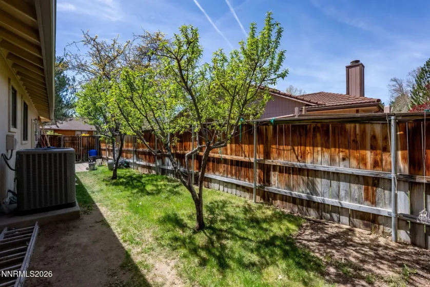 4350 Interlaken, Reno, Nevada 89509, 4 Bedrooms Bedrooms, ,4 BathroomsBathrooms,Residential,Residential,Interlaken,260004611