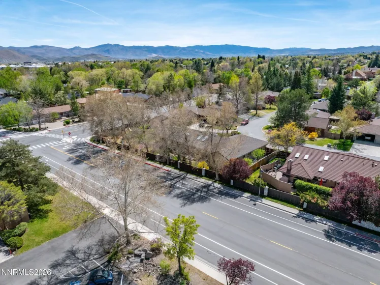 4350 Interlaken, Reno, Nevada 89509, 4 Bedrooms Bedrooms, ,4 BathroomsBathrooms,Residential,Residential,Interlaken,260004611