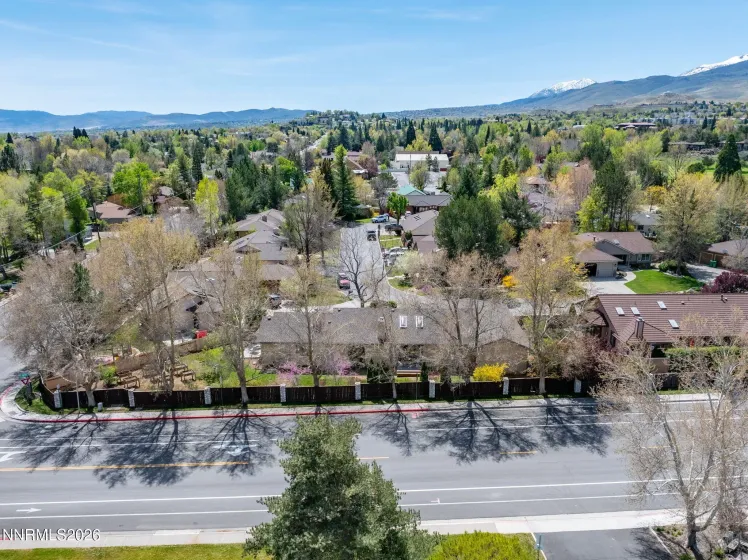 4350 Interlaken, Reno, Nevada 89509, 4 Bedrooms Bedrooms, ,4 BathroomsBathrooms,Residential,Residential,Interlaken,260004611